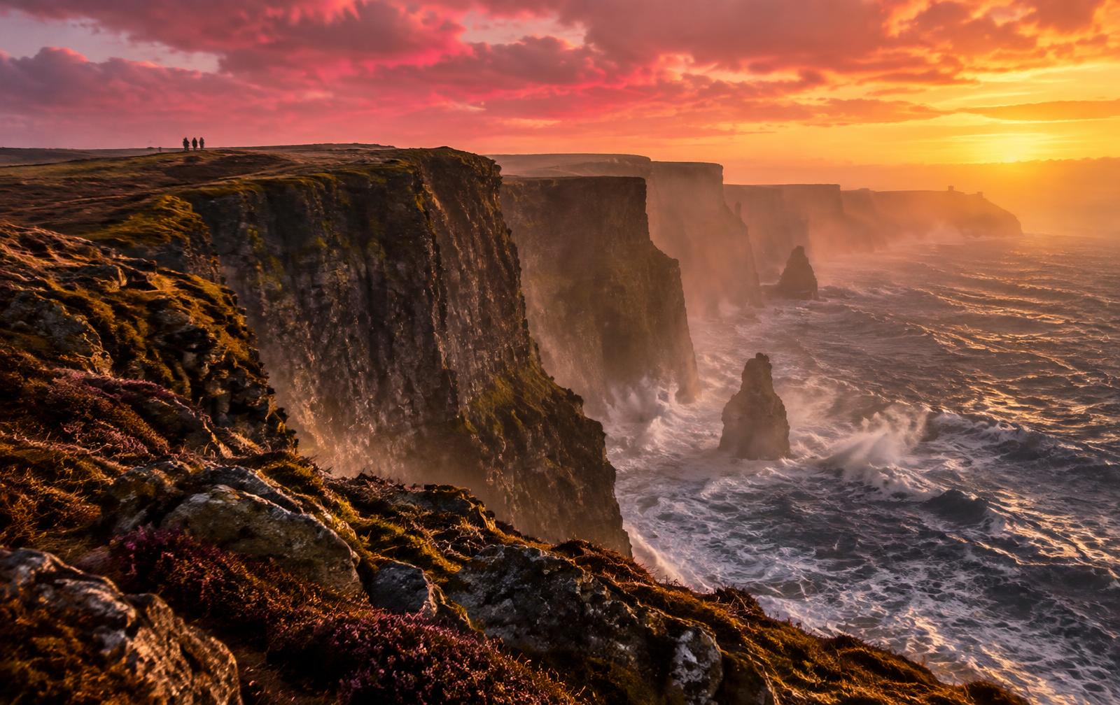 See a natural landmark